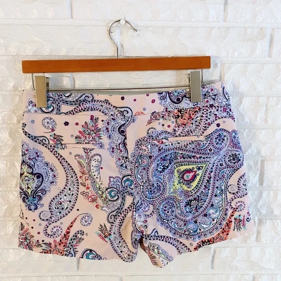 Express Paisley Print Shorts - Picture 5 of 5